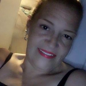 Meet your Posher, Angie